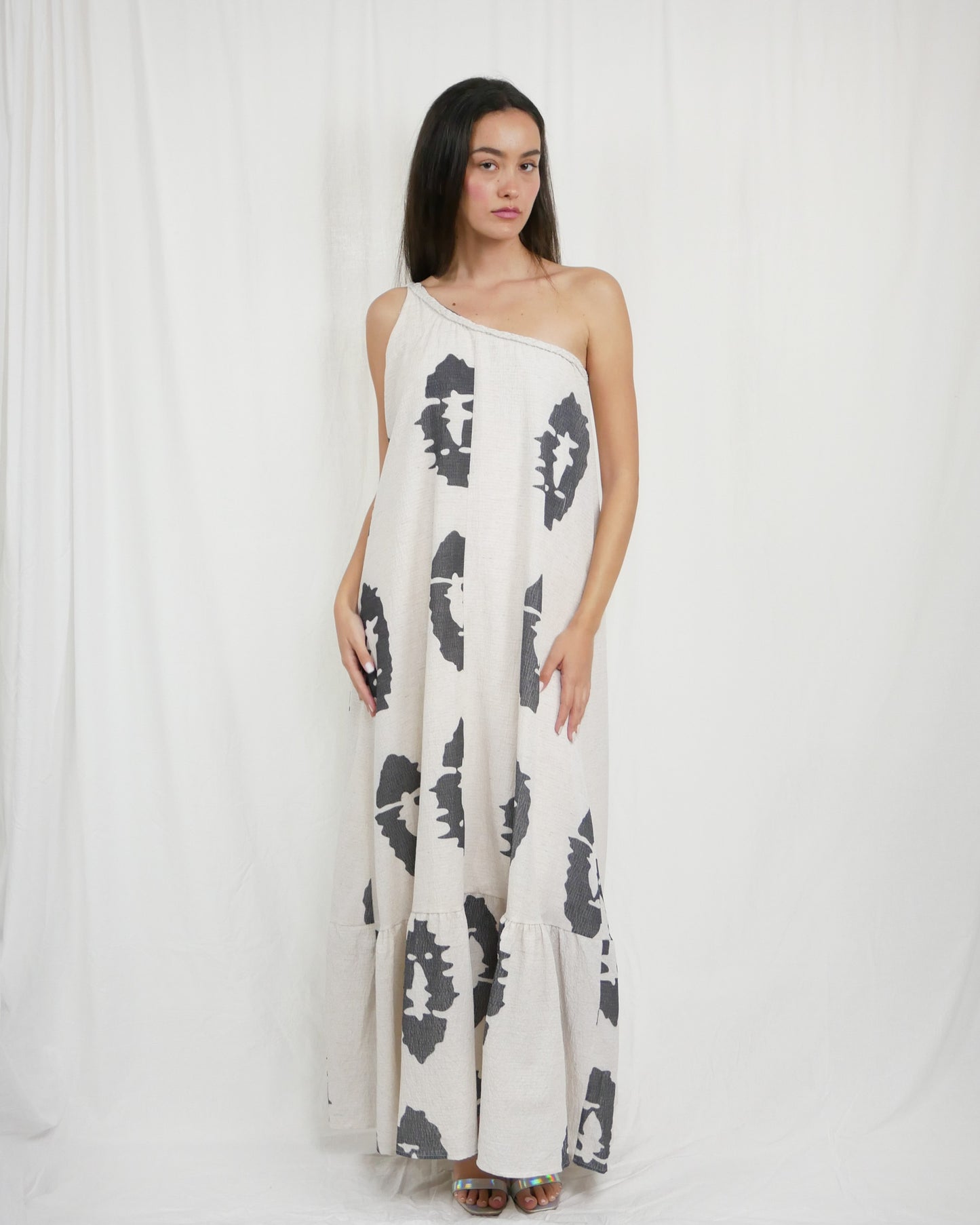 ASYMMETRICAL DRESS