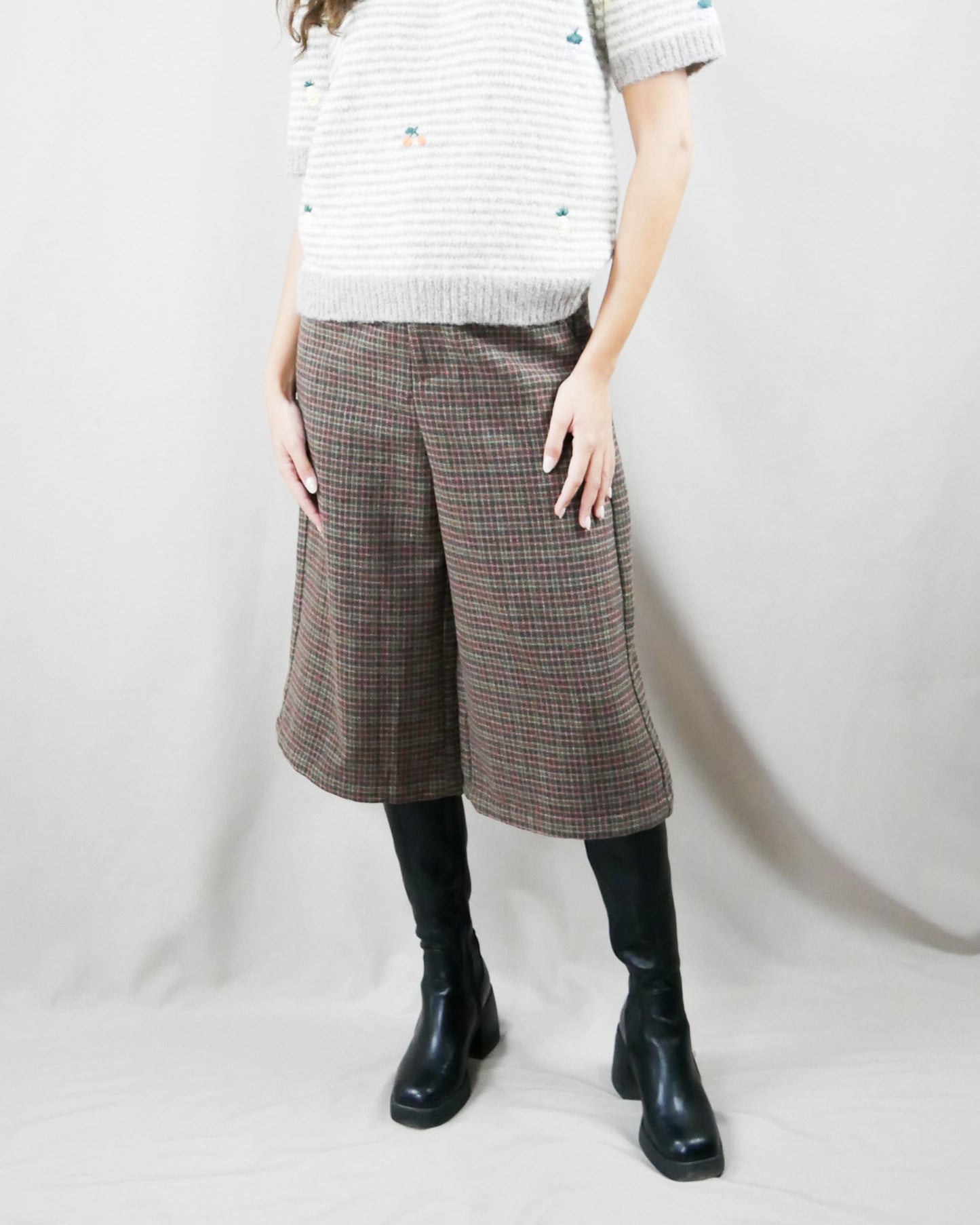 plaid pants