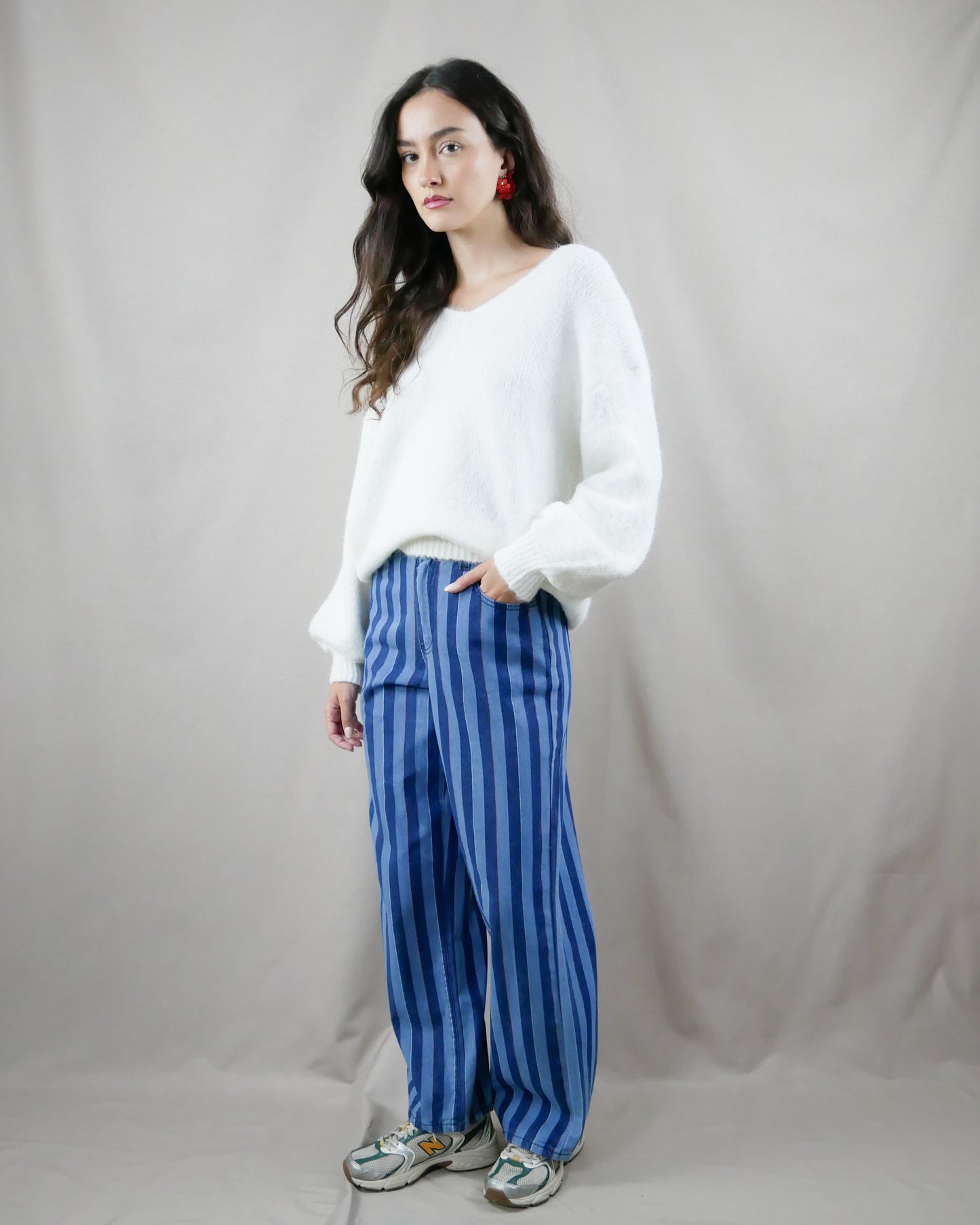 knitted top with bow
