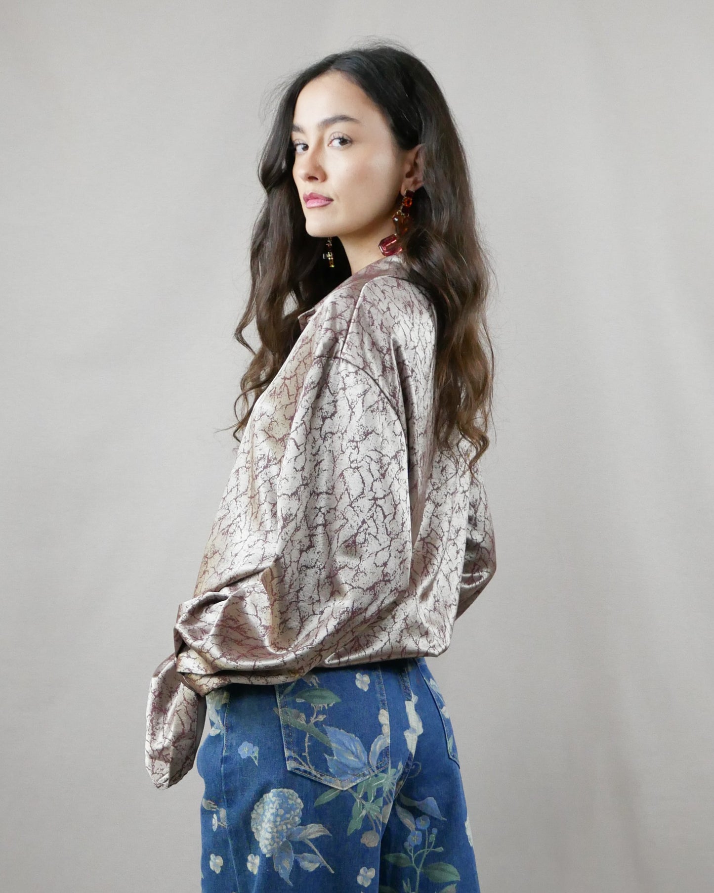 retro shiny shirt