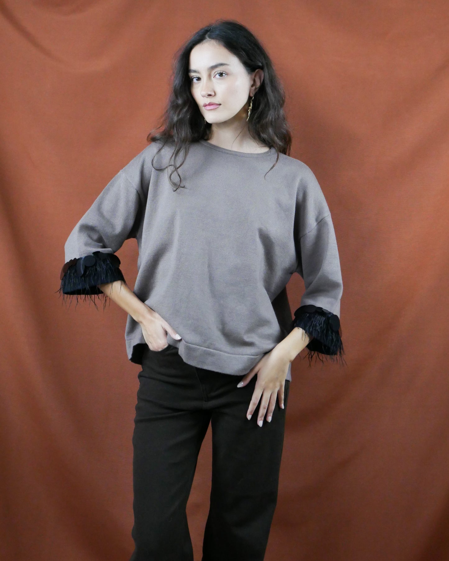 three-quarter sleeve top