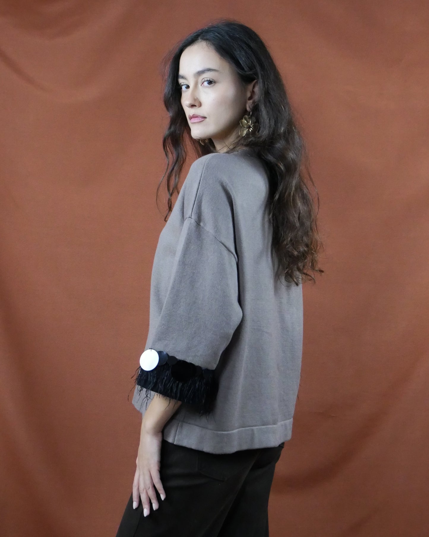 three-quarter sleeve top
