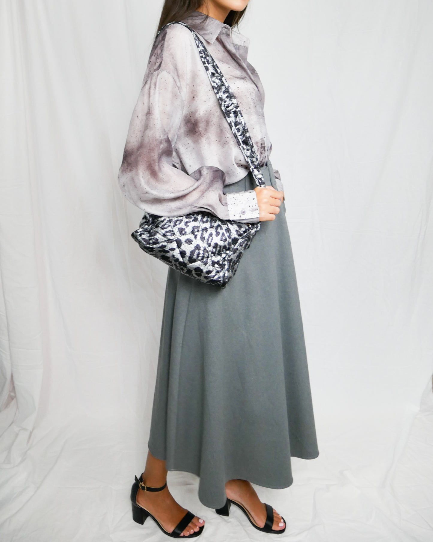 MIDI SKIRT