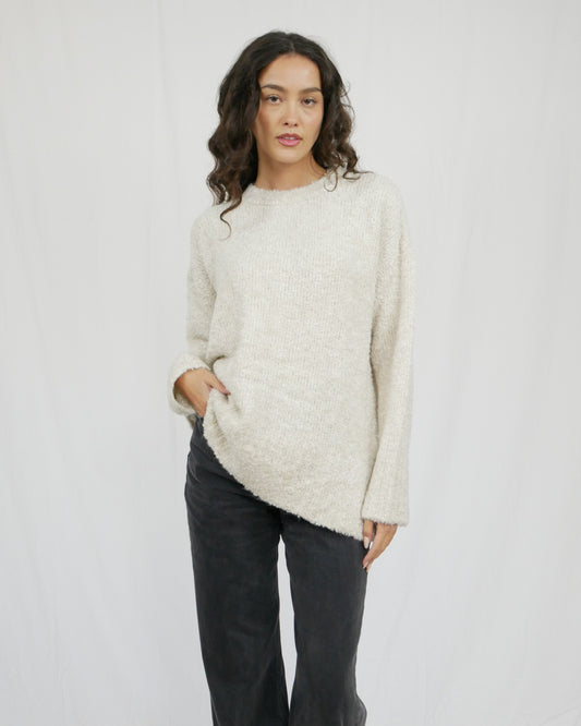 OVERSIZED KNIT