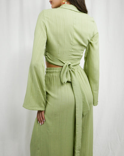 TIE-FRONT TOP