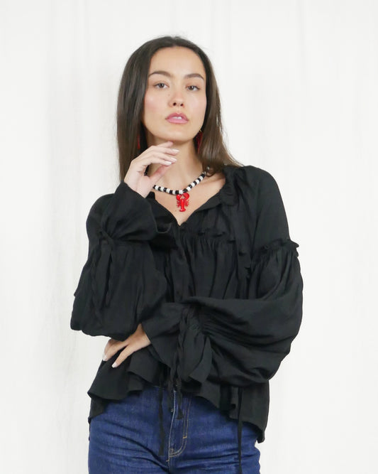BLACK RELAXED TOP