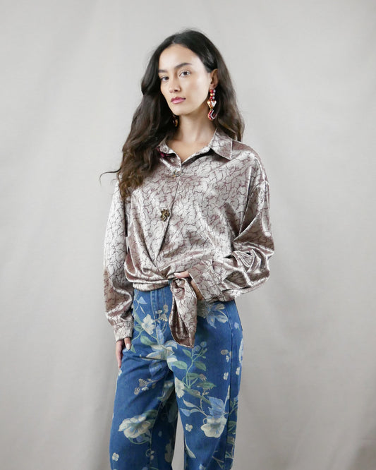 retro shiny shirt